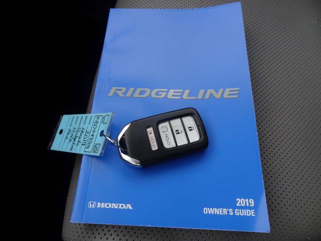 Thumbnail: 2019 Honda Ridgeline - 14