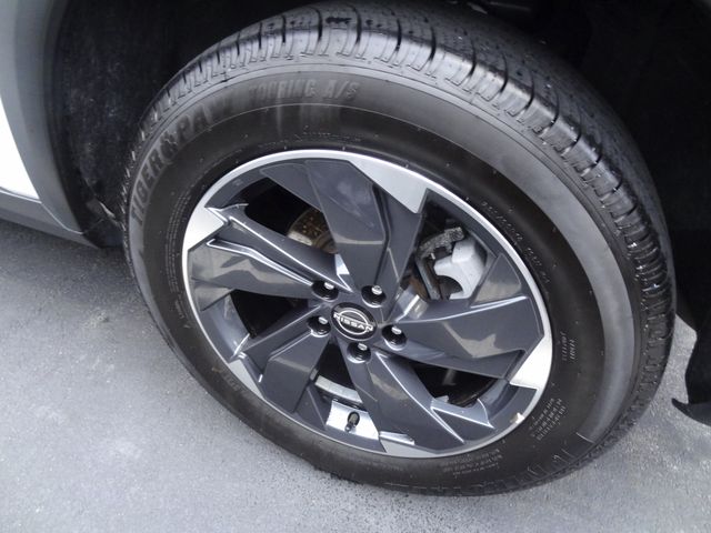 Thumbnail: 2025 Nissan Rogue - 15