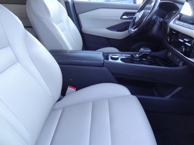 Thumbnail: 2022 Nissan Rogue - 26