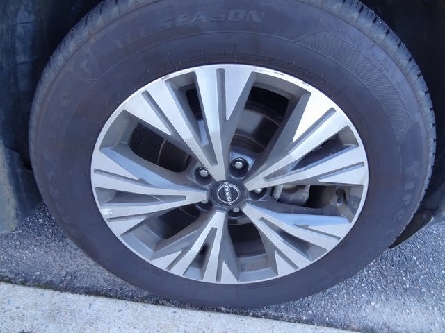 Thumbnail: 2022 Nissan Rogue - 6