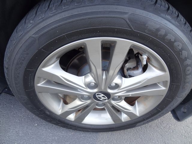 Thumbnail: 2018 Hyundai Elantra - 7