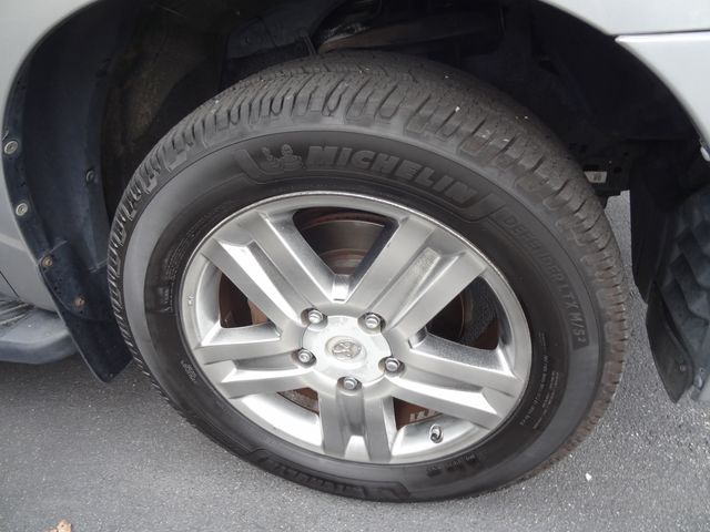 Thumbnail: 2008 Toyota Tundra - 18