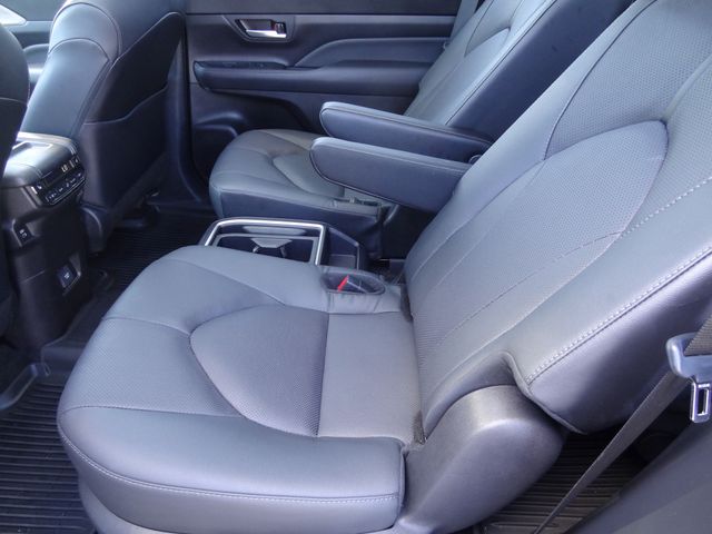 Thumbnail: 2025 Toyota Grand Highlander - 12