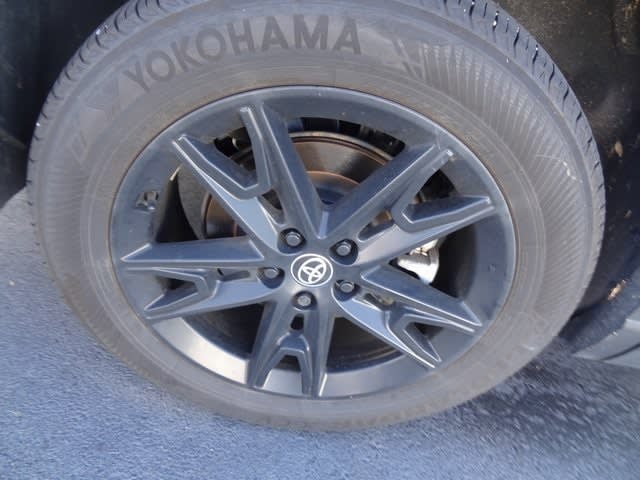 Thumbnail: 2024 Toyota Grand Highlander - 16