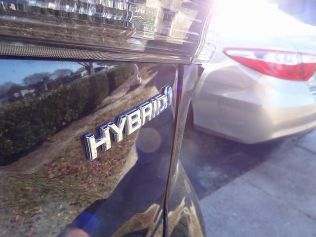 Thumbnail: 2023 Toyota Highlander - 3