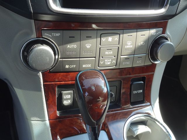 Thumbnail: 2013 Toyota Highlander - 11