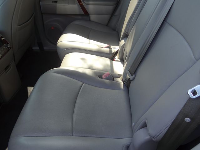 Thumbnail: 2013 Toyota Highlander - 9