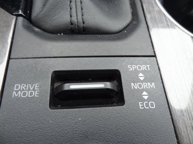 Thumbnail: 2020 Toyota Highlander - 47