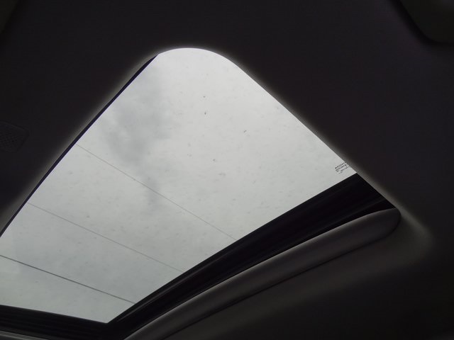 Thumbnail: 2020 Toyota Highlander - 18