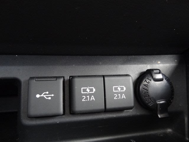 Thumbnail: 2020 Toyota Highlander - 46