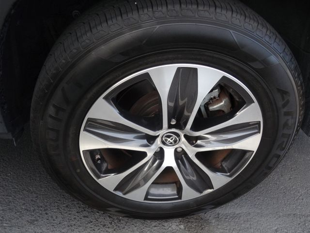 Thumbnail: 2021 Toyota Highlander - 6