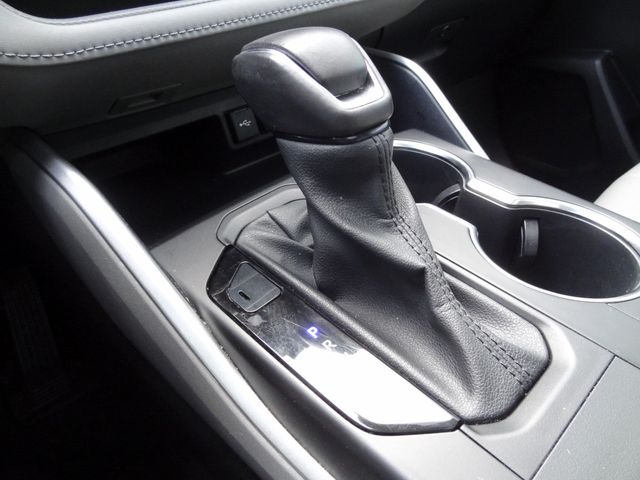 Thumbnail: 2021 Toyota Highlander - 14