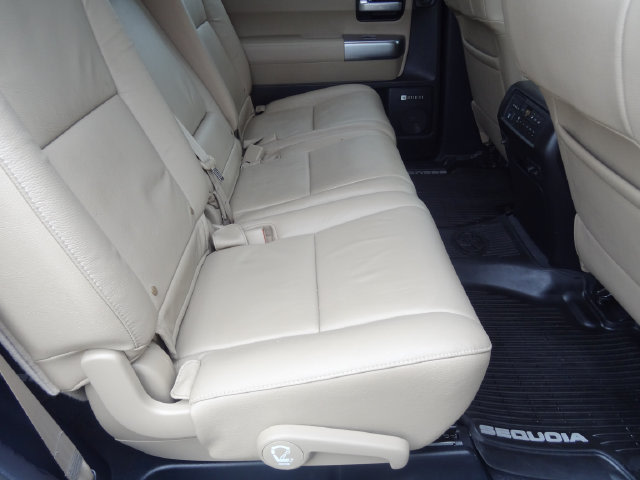 Thumbnail: 2019 Toyota Sequoia - 11