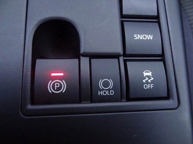 Thumbnail: 2023 Toyota Highlander - 35