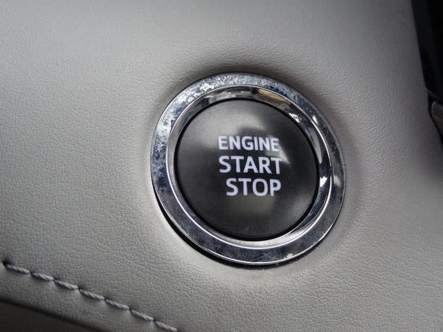 Thumbnail: 2023 Toyota Highlander - 28