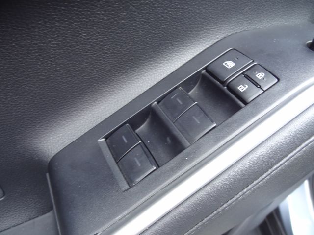 Thumbnail: 2024 Toyota Highlander - 17