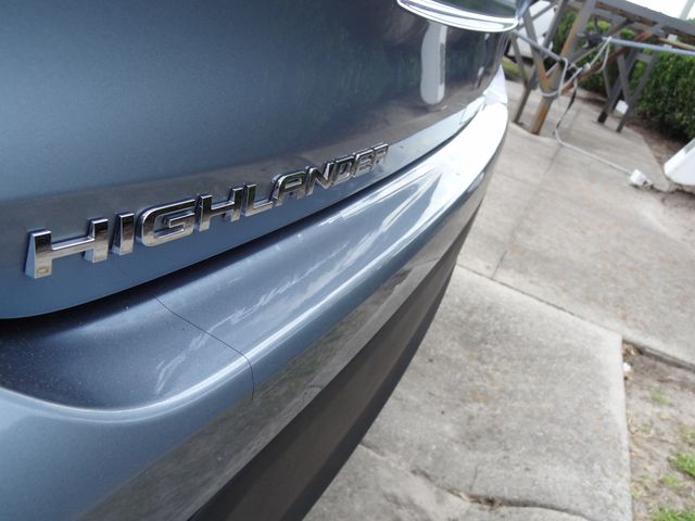 Thumbnail: 2024 Toyota Highlander - 6