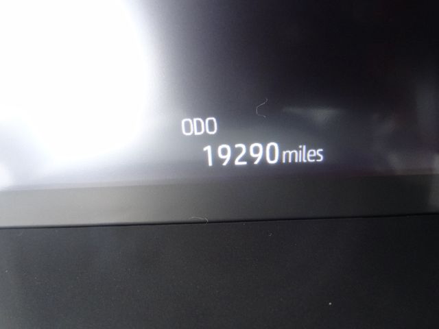 Thumbnail: 2024 Toyota Highlander - 12