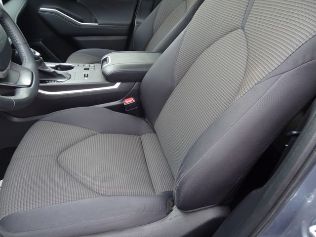 Thumbnail: 2024 Toyota Highlander - 8