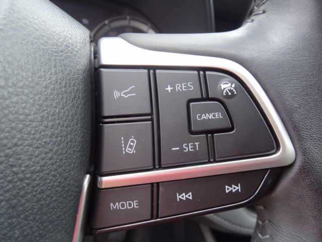 Thumbnail: 2024 Toyota Highlander - 21