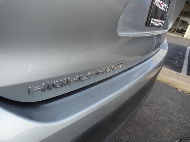 Thumbnail: 2025 Toyota Highlander - 6