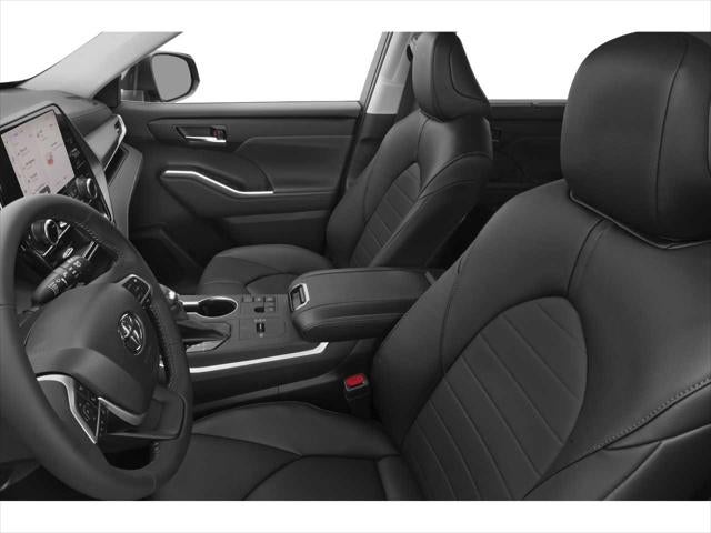 Thumbnail: 2024 Toyota Highlander - 6