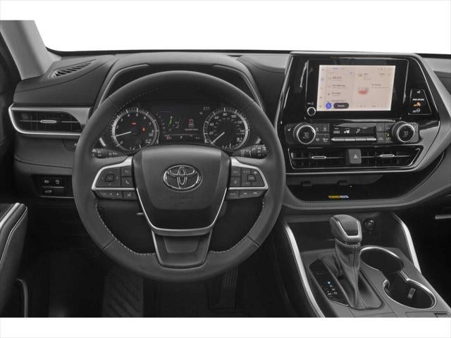 Thumbnail: 2024 Toyota Highlander - 2