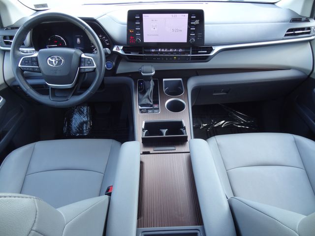 Thumbnail: 2024 Toyota Sienna - 2