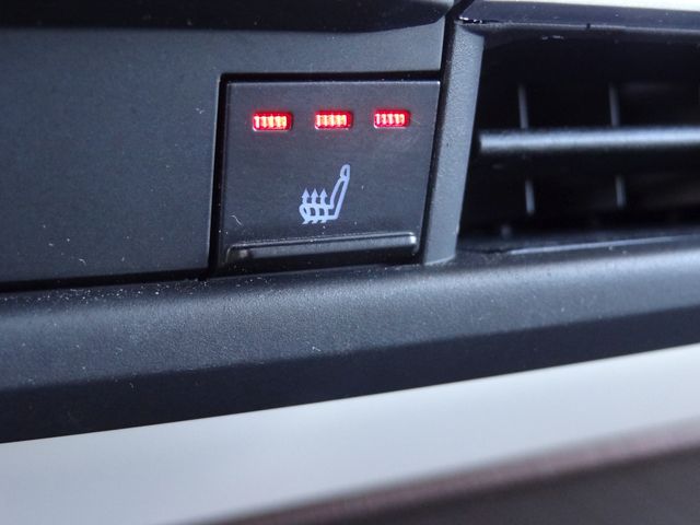 Thumbnail: 2024 Toyota Sienna - 37