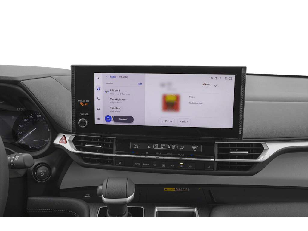 Thumbnail: 2026 Toyota Sienna - 9