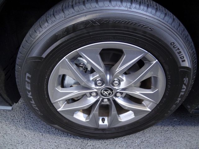 Thumbnail: 2026 Toyota Sienna - 4