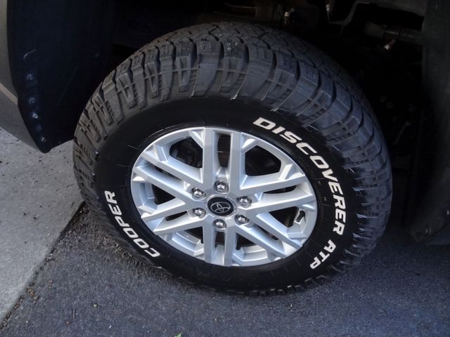 Thumbnail: 2024 Toyota Tundra - 5