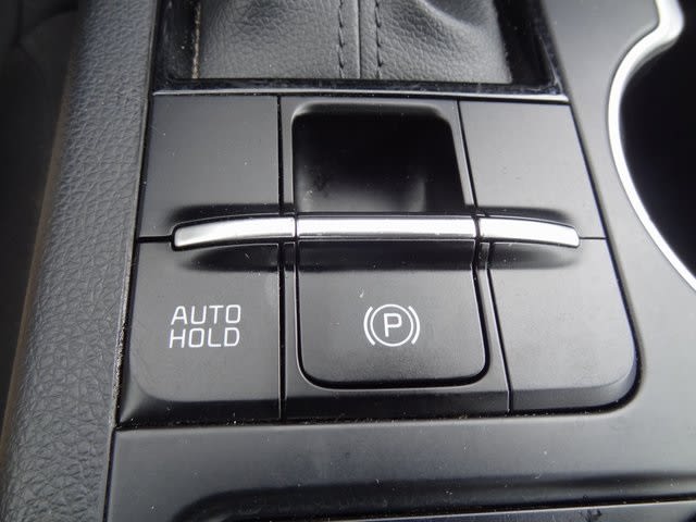 Thumbnail: 2023 Kia K5 - 30