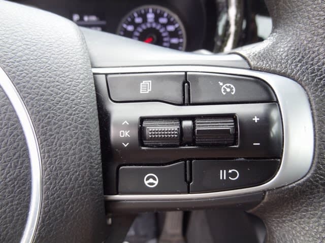 Thumbnail: 2023 Kia K5 - 22