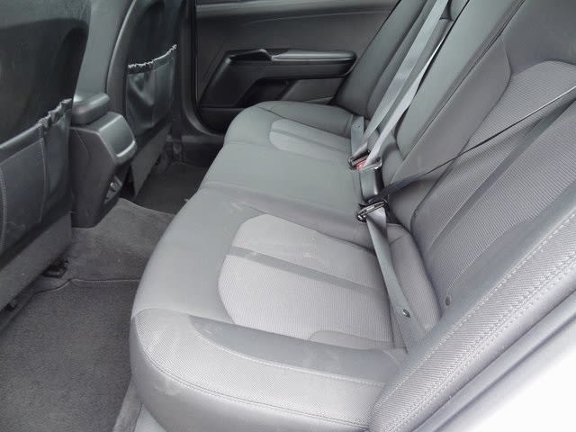 Thumbnail: 2023 Kia K5 - 12