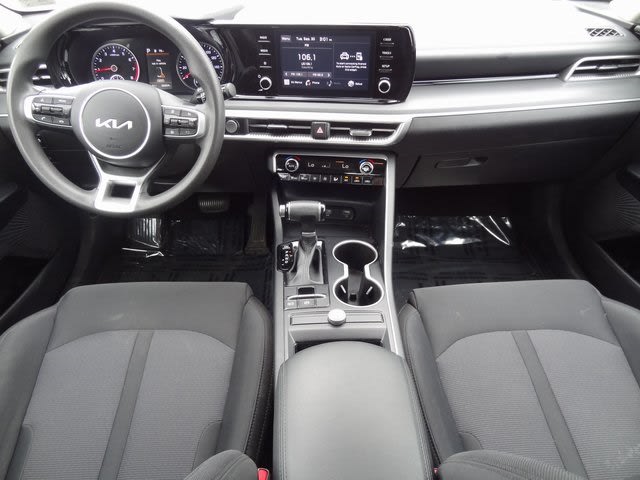 Thumbnail: 2023 Kia K5 - 2