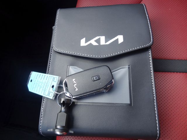 Thumbnail: 2024 Kia K5 - 15