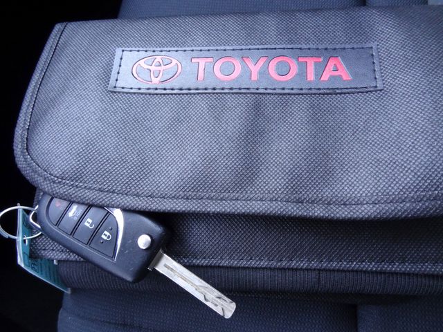 Thumbnail: 2023 Toyota Corolla - 26