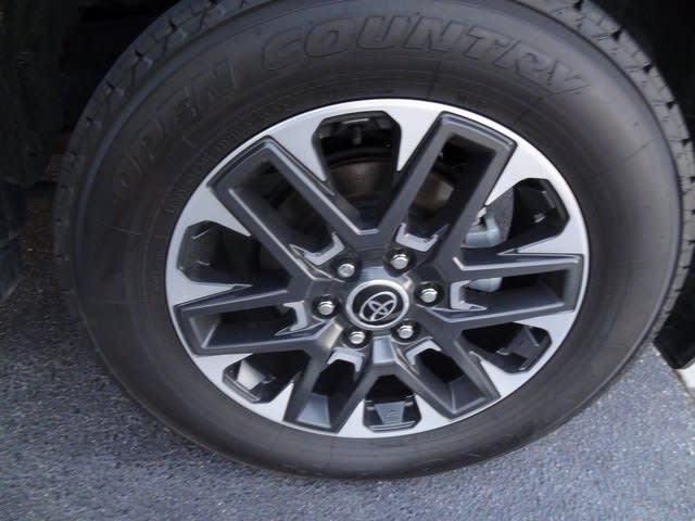 Thumbnail: 2023 Toyota Sequoia - 5