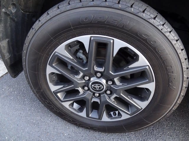 Thumbnail: 2023 Toyota Sequoia - 24