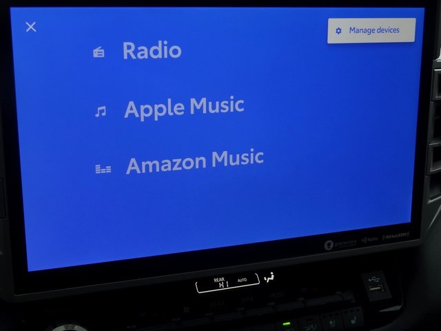 Thumbnail: 2023 Toyota Sequoia - 32