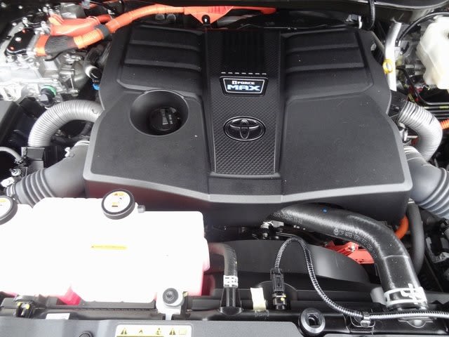 Thumbnail: 2023 Toyota Sequoia - 7