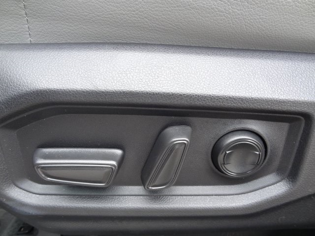 Thumbnail: 2023 Toyota Sequoia - 19