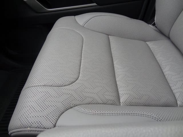 Thumbnail: 2023 Toyota Sequoia - 38