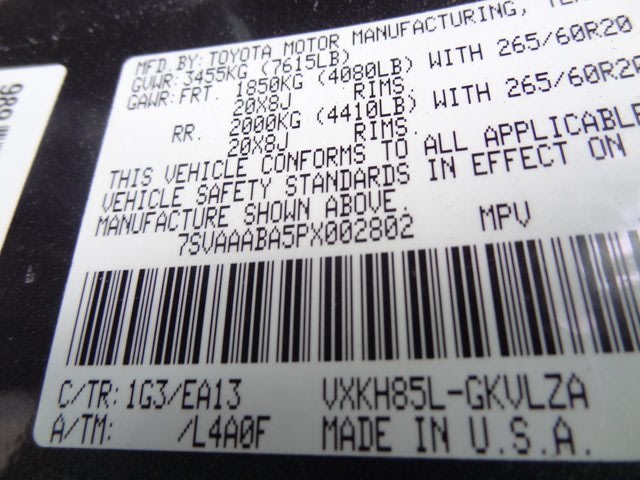 Thumbnail: 2023 Toyota Sequoia - 16