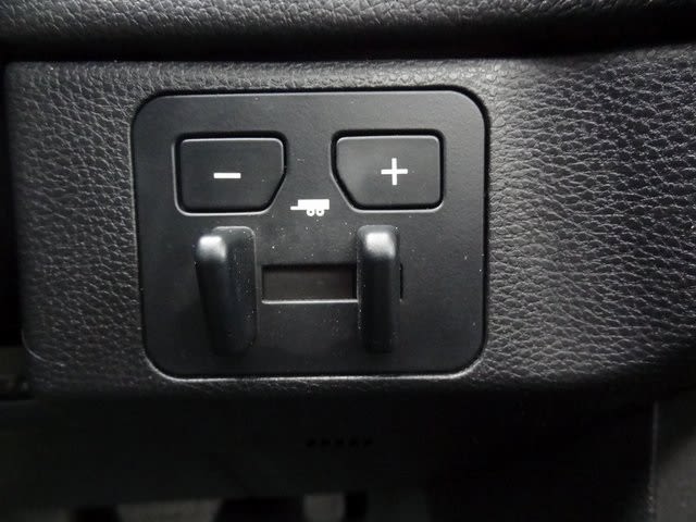 Thumbnail: 2023 Toyota Sequoia - 30