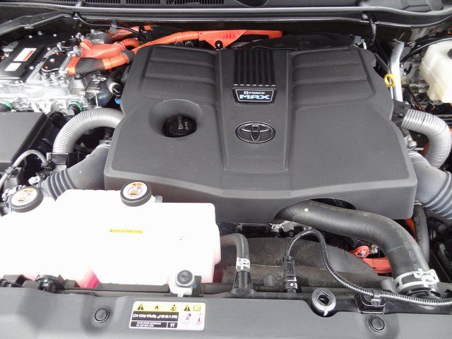 Thumbnail: 2023 Toyota Sequoia - 8