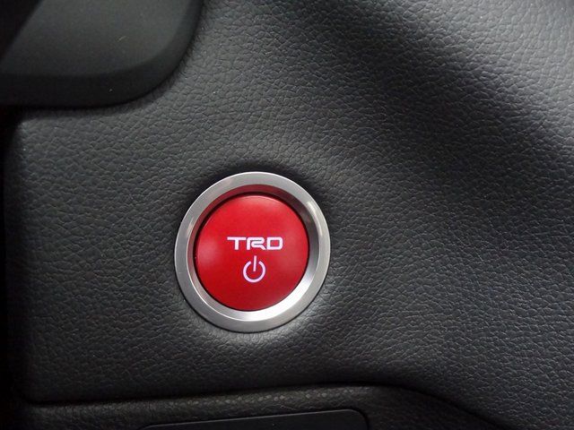 Thumbnail: 2023 Toyota Sequoia - 33