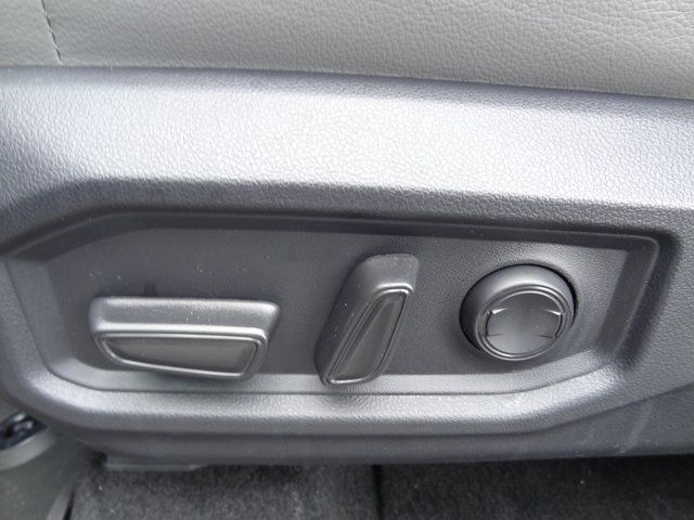 Thumbnail: 2023 Toyota Sequoia - 19