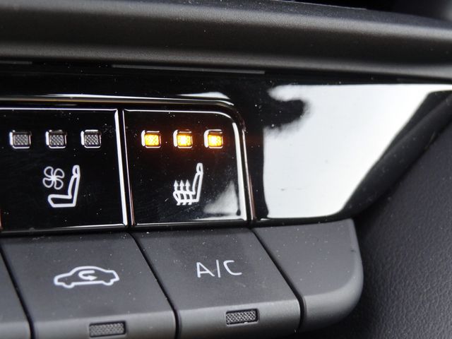 Thumbnail: 2025 Toyota Crown - 33